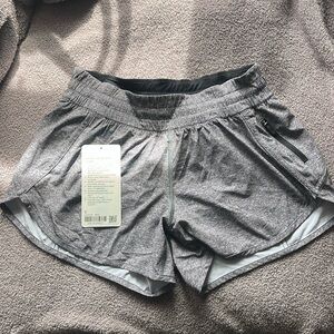 Lululemon Tracker LR Shorts 4” Lined